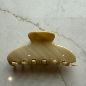 Emi Jay Beige Cream Neutral Marbled Hair Claw Clip